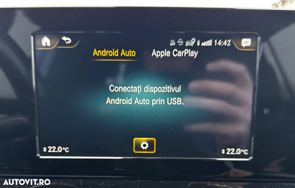 Mercedes-Benz GLB 200 d 4MATIC 8G-DCT AMG Line - 37