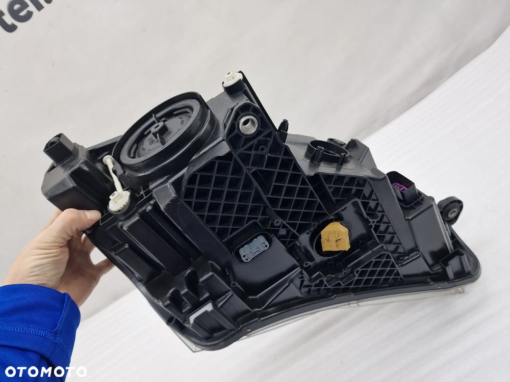 SKODA SUPERB III 3 3V 15- BI-XENON LEWY LEWA LAMPA PRZEDNIA PRZÓD , NR 3V1941015A , NR AUKCJI LL355 - 15