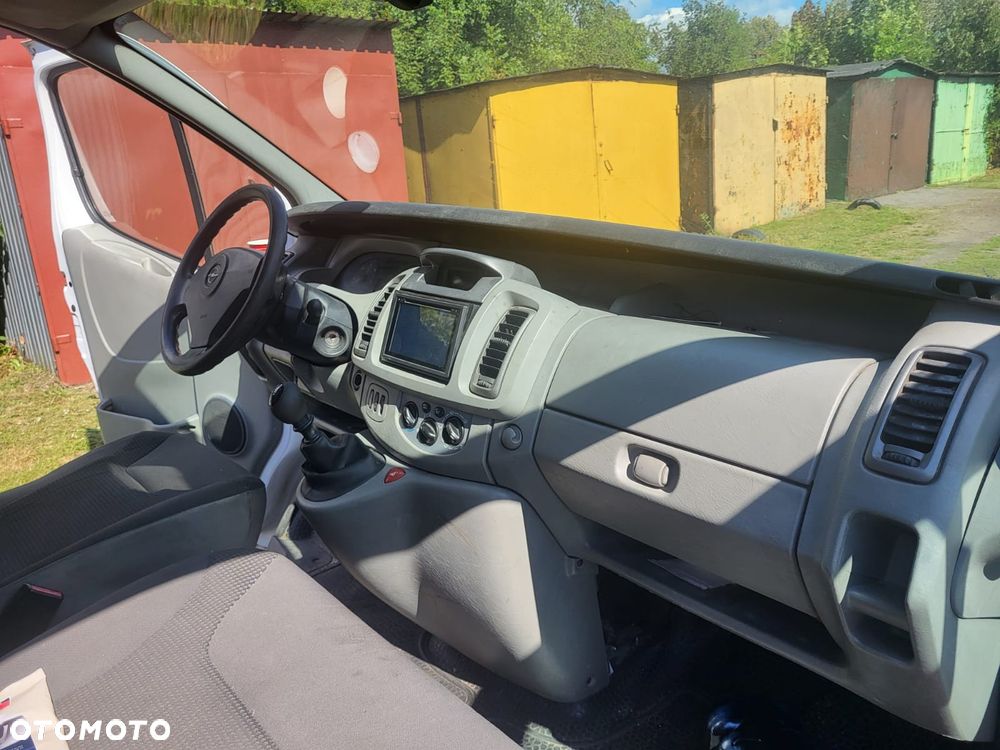 Opel Vivaro - 4