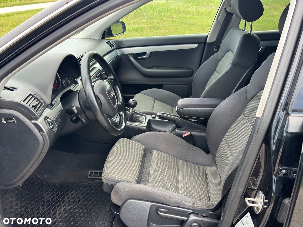Audi A4 Avant 2.0 TDI - 21