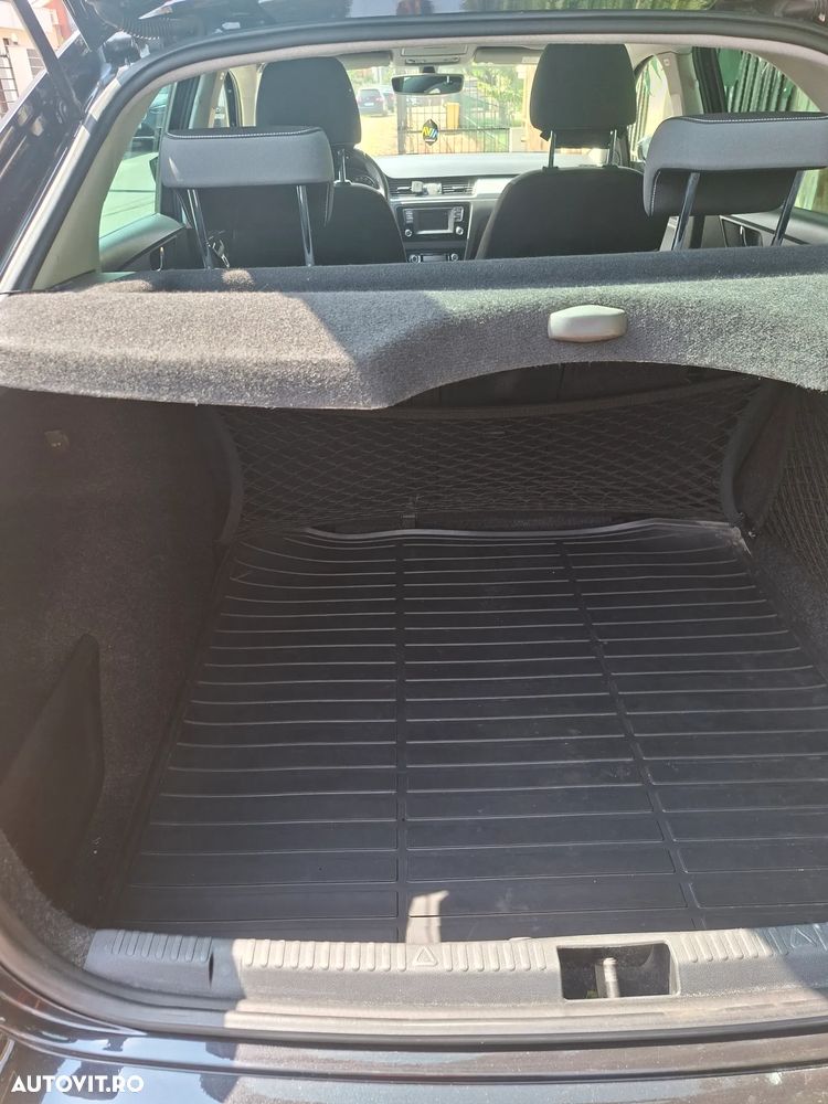 Skoda RAPID 1.4 TSI DSG Style - 15
