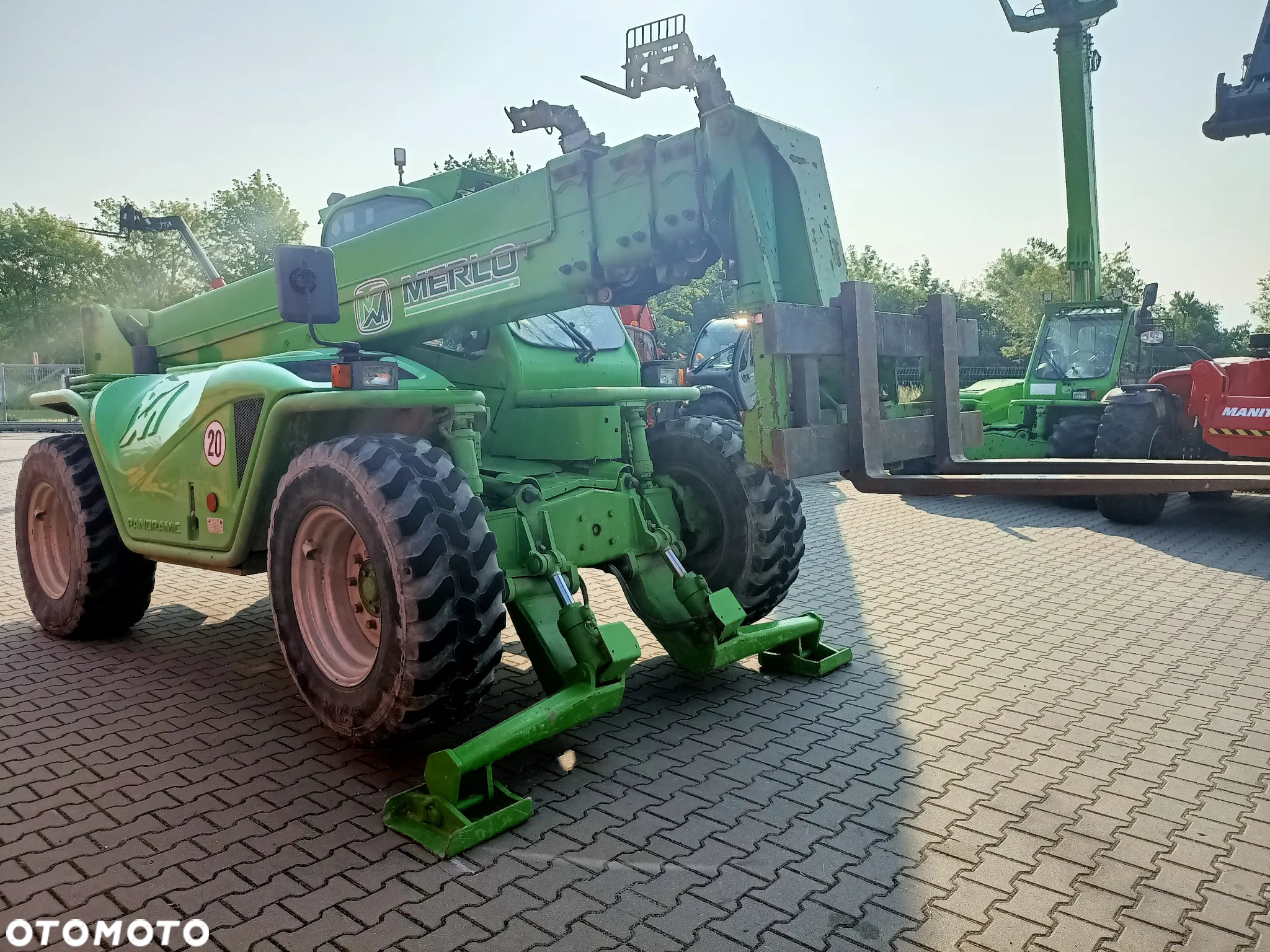 Merlo P40.16 - 2