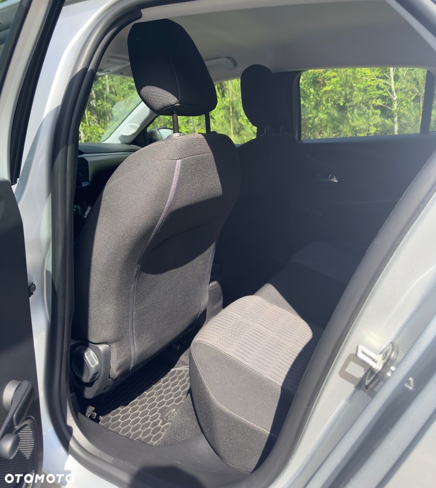 Opel Corsa 1.2 Business S&S - 20