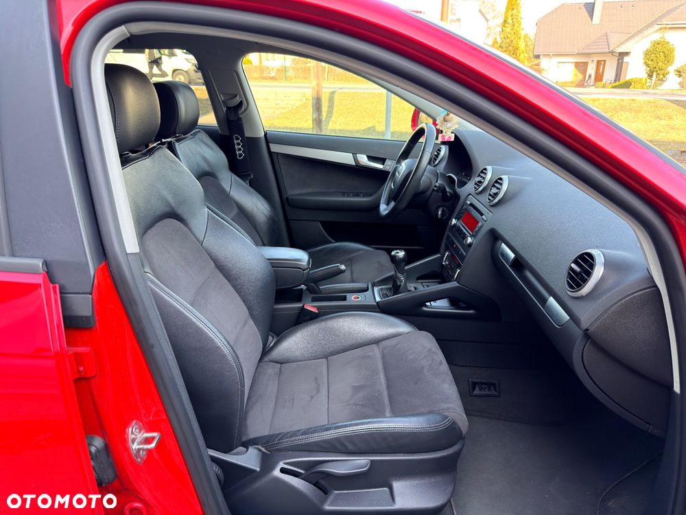 Audi A3 Sportback 1.8 TFSI S line Sportpaket Plus - 28