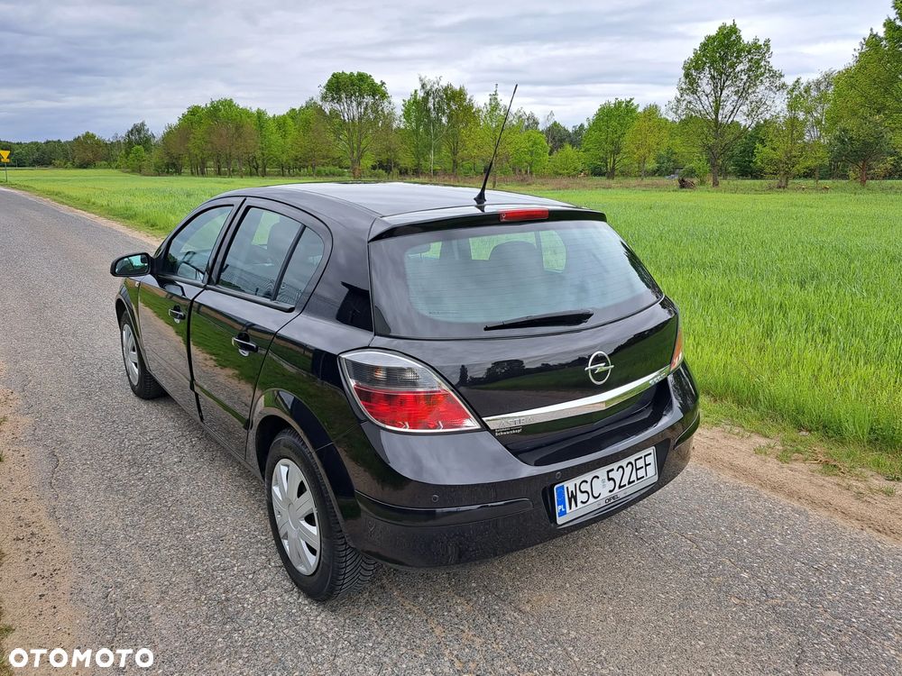 Opel Astra 1.4 Edition - 2