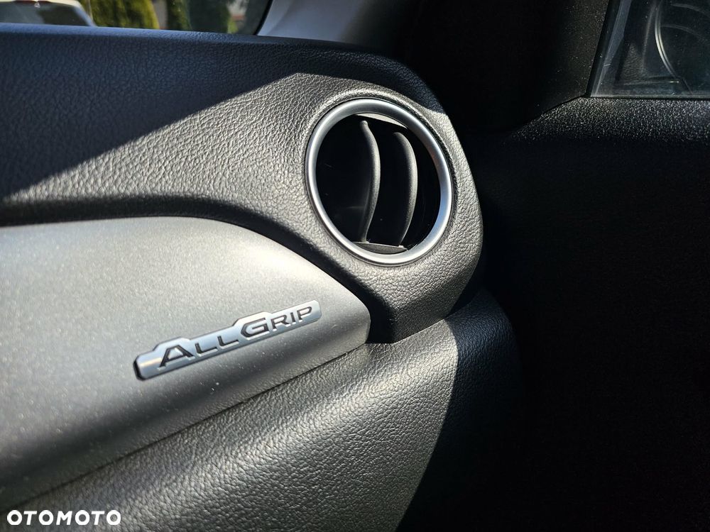 Suzuki Vitara 1.6 DDiS (4x4) Allgrip Comfort+ - 33