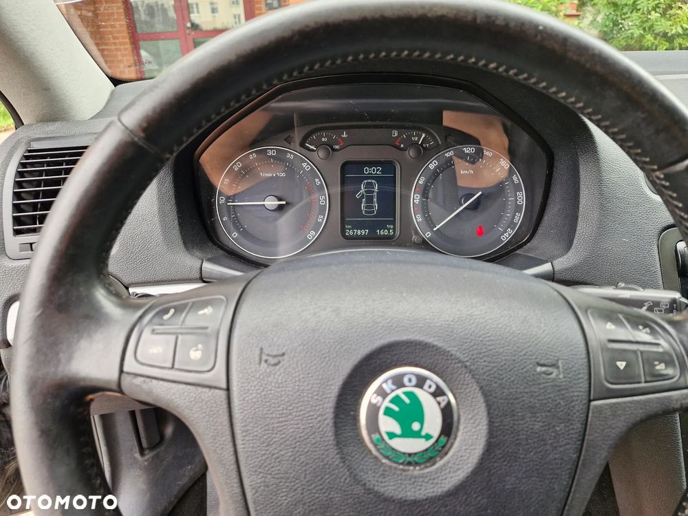 Skoda Octavia - 12
