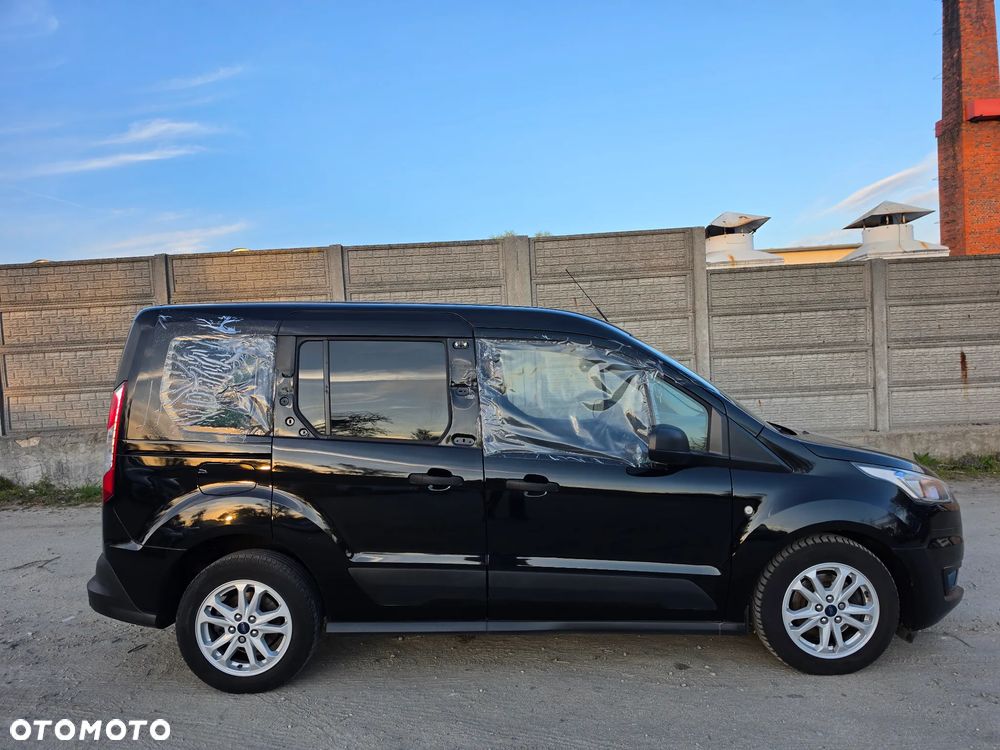 Ford Tourneo Connect - 6