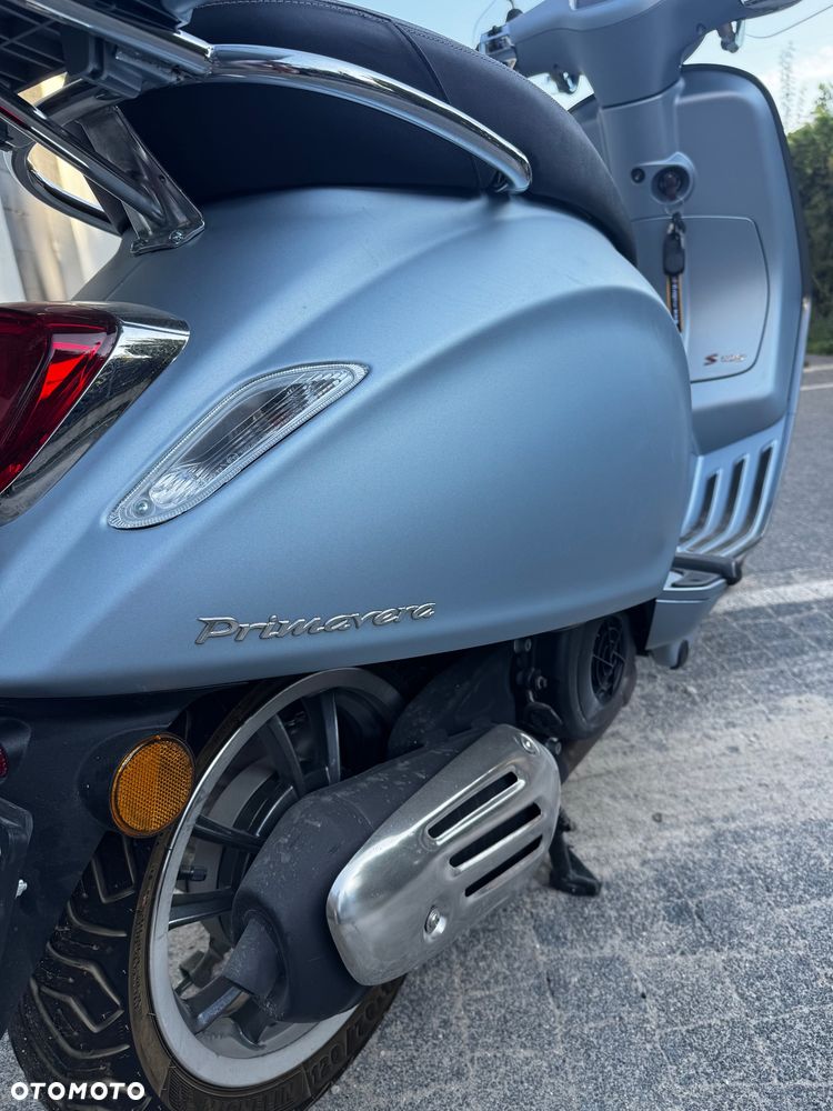 Piaggio Vespa - 3