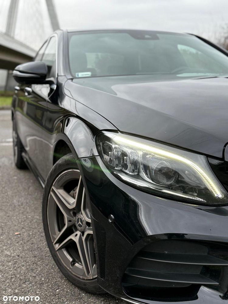 Mercedes-Benz Klasa C 200 4Matic 9G-TRONIC - 4