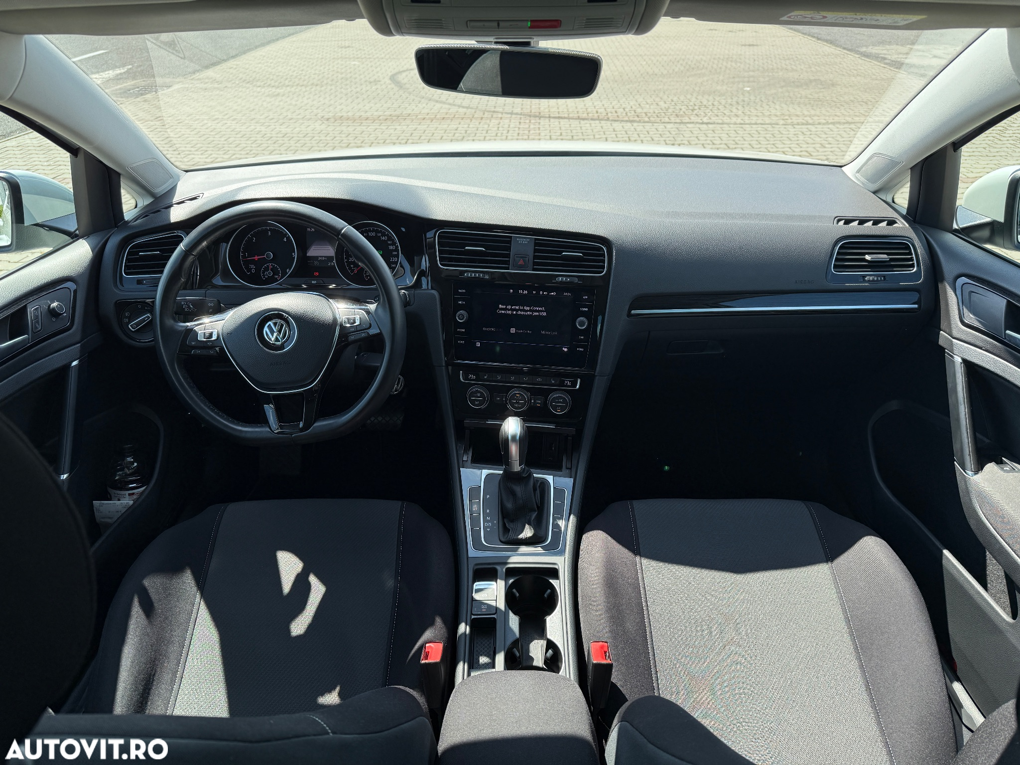 Volkswagen Golf 2.0 TDI DSG Highline - 23