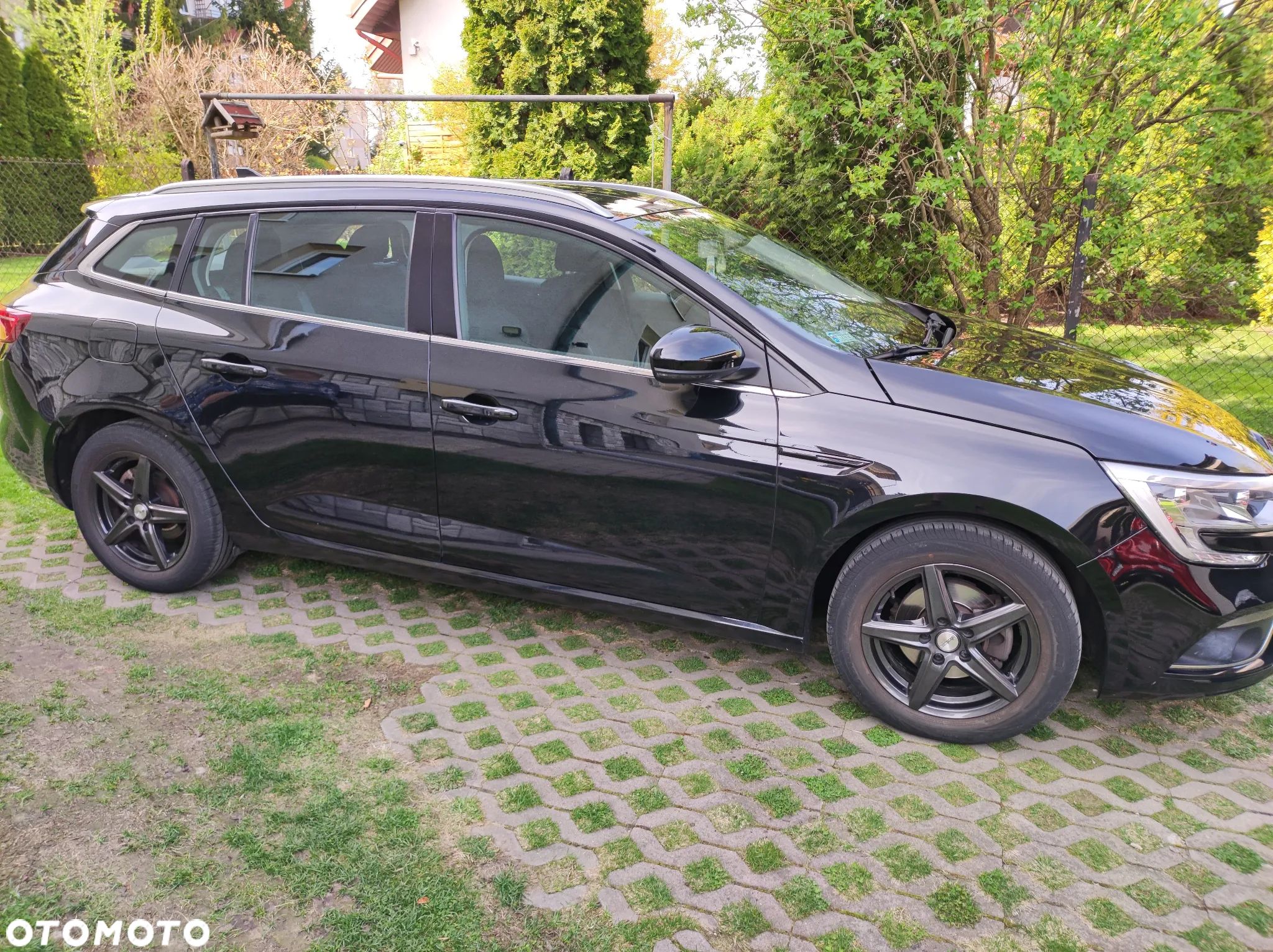 Renault Megane 1.6 SCe Zen - 1