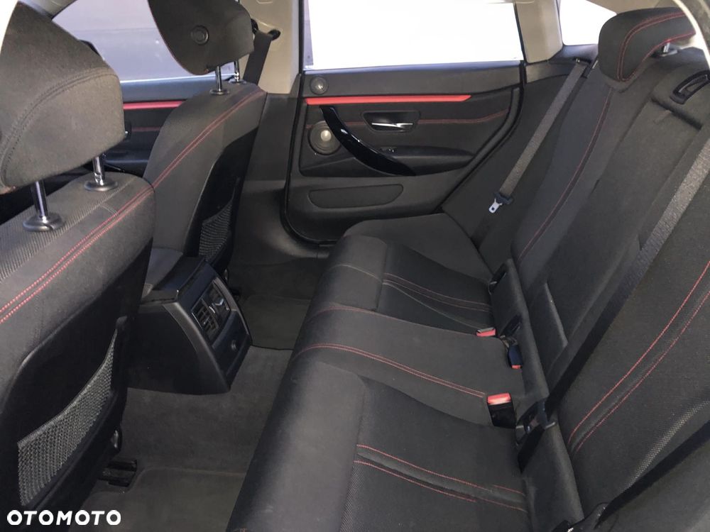 BMW Seria 4 420d Sport Line - 19