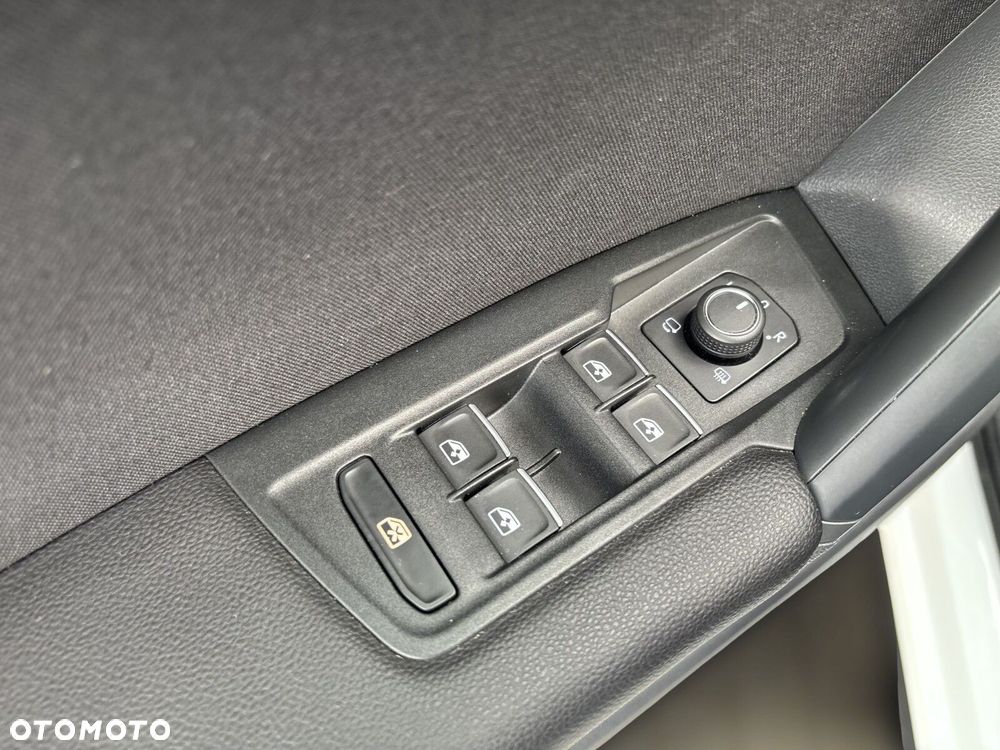 Volkswagen Tiguan - 27