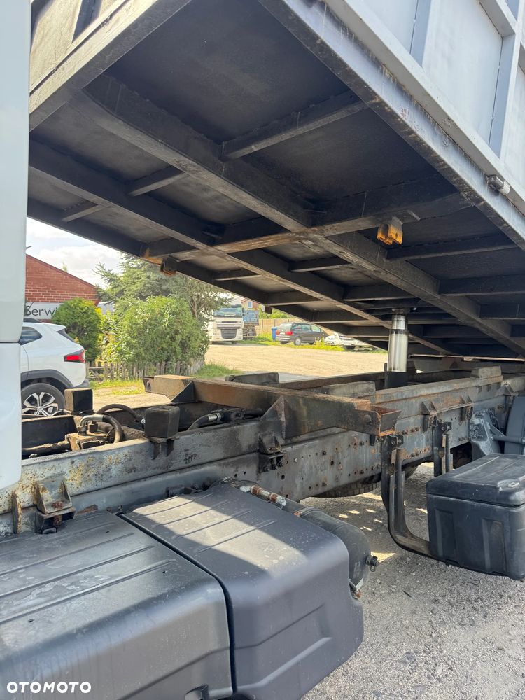 Renault PREMIUM 400 - 13
