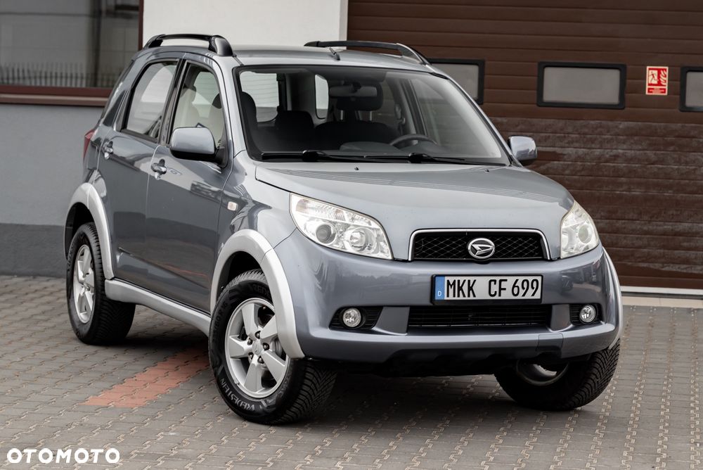 Daihatsu Terios 4WD Top S 100th Anniversary - 1
