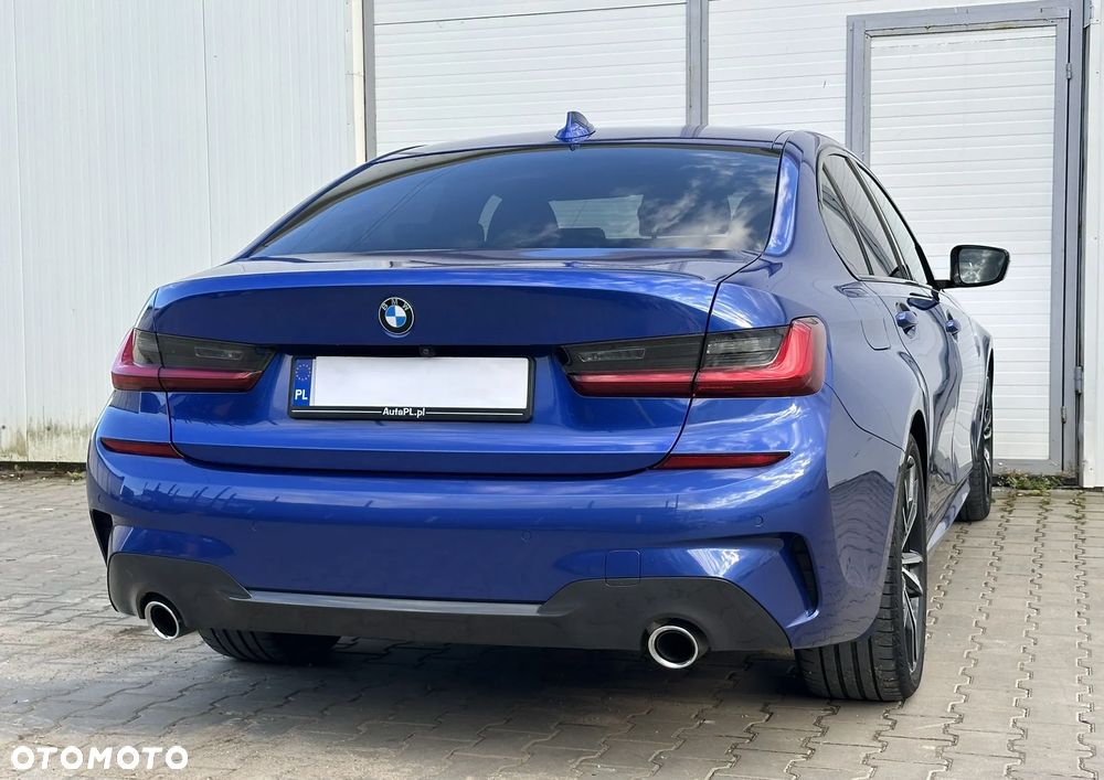 BMW Seria 3 320d xDrive M Sport sport - 16