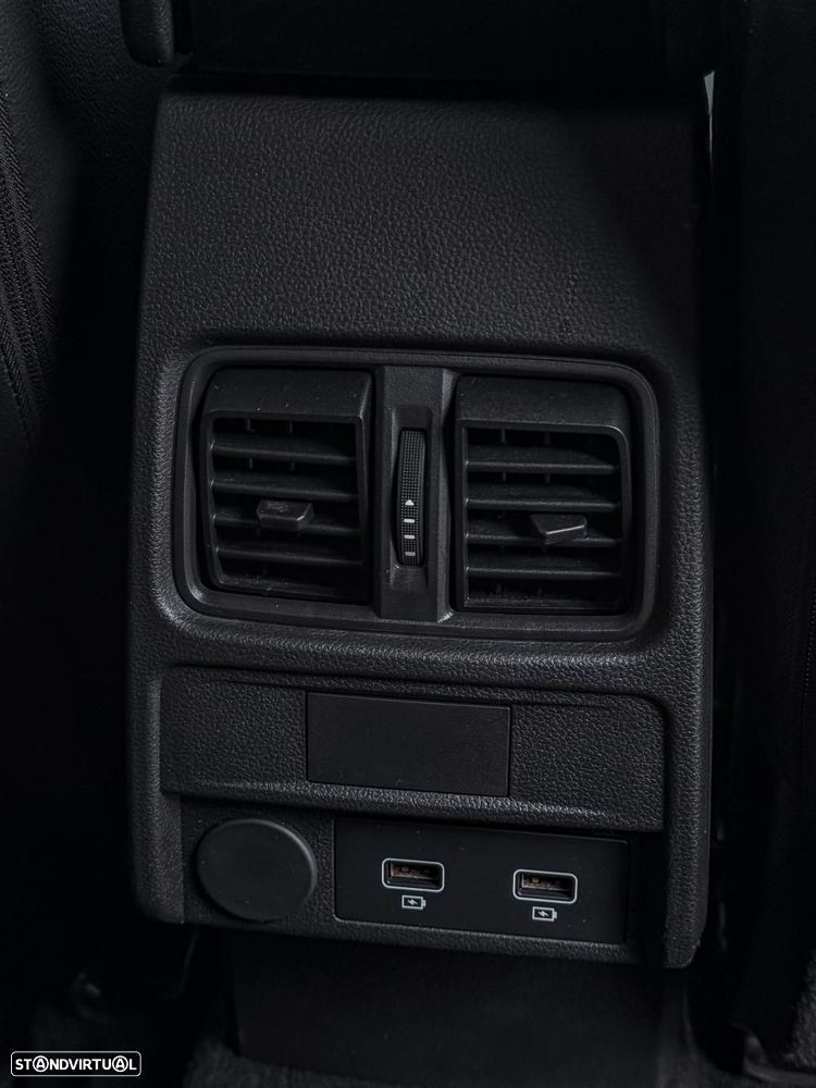 Renault Arkana 1.6 E-Tech Intens - 13