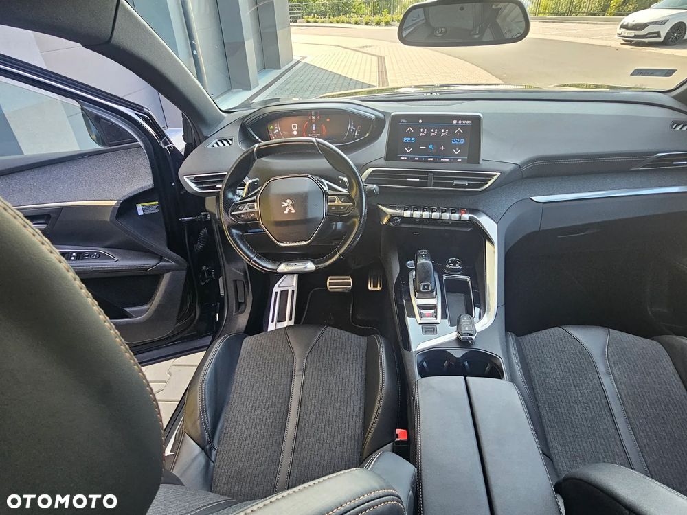 Peugeot 3008 - 11