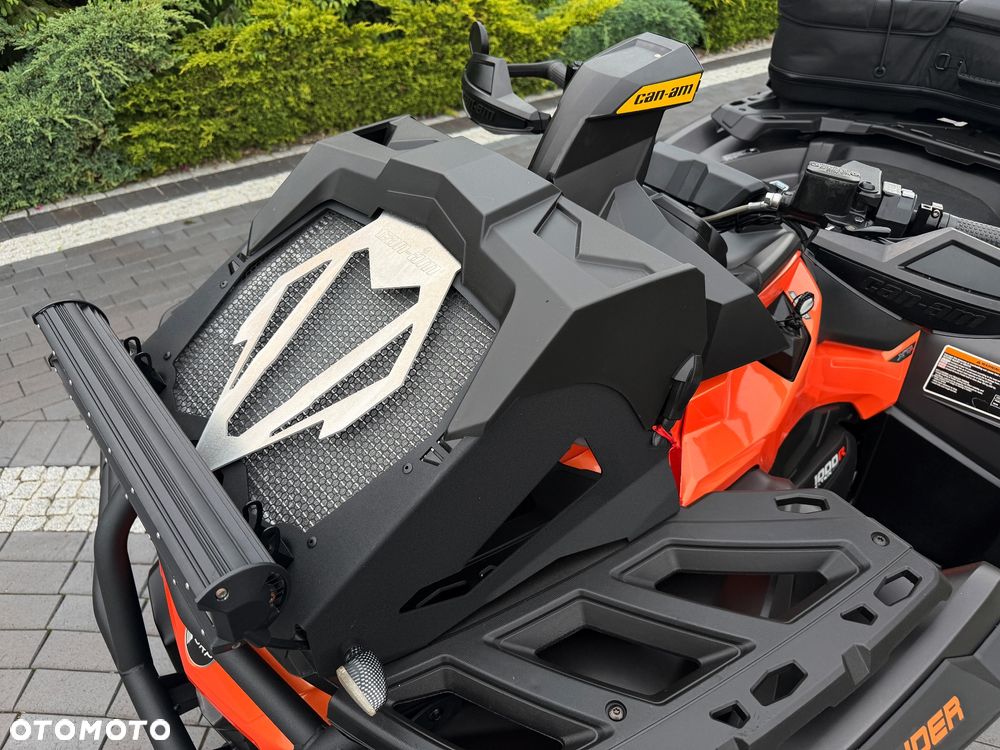 Can-Am Outlander - 20