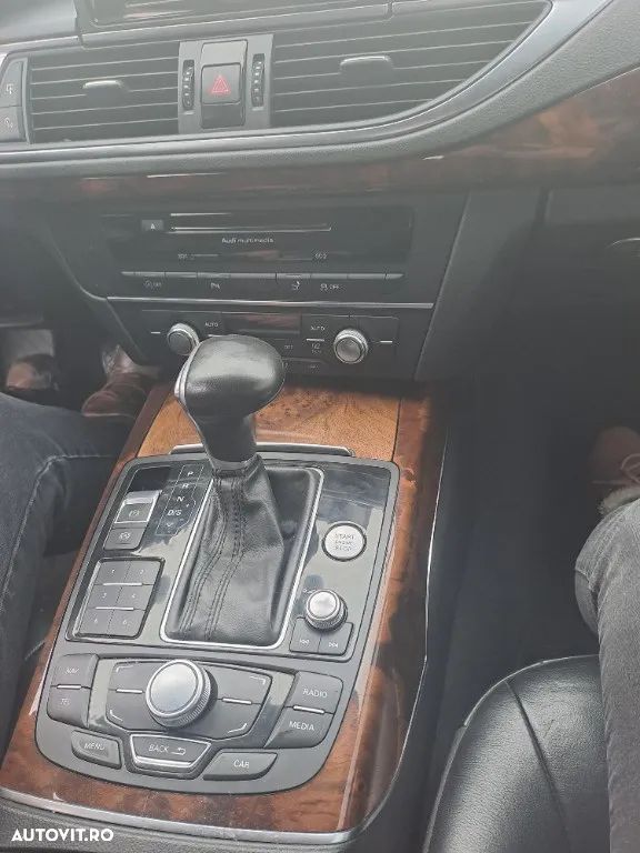 Consola centrala MMI( cutie viteze automata) cu touchpad AUDI A7 3.0 TDI 2012 cod motor: CLA 150KW/204CP EURO - 1