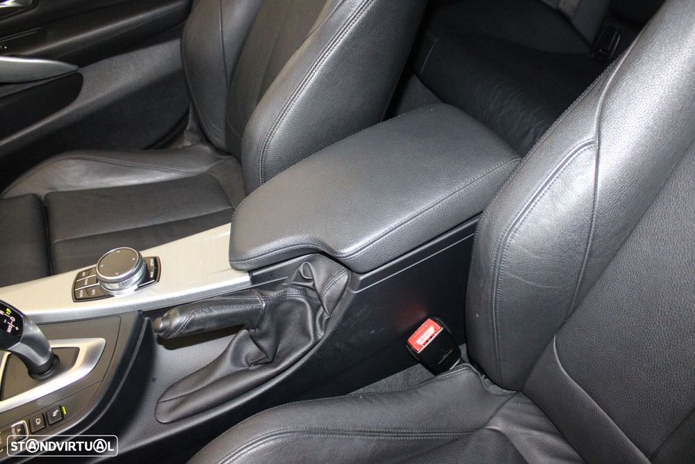 BMW 420 Gran Coupé d Aut. - 27