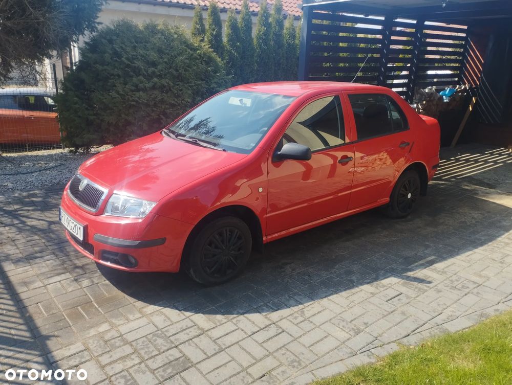 Skoda Fabia 1.4 16V Classic + - 8