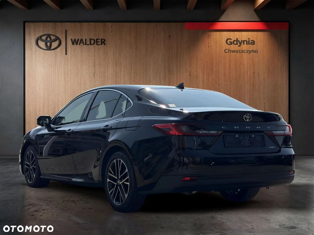 Toyota Camry 2.5 Hybrid Dynamic Force Executive e-CVT - 4