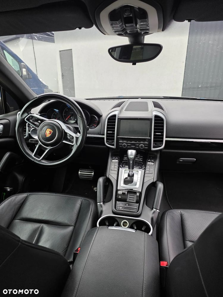 Porsche Cayenne Diesel Platinum Edition - 8