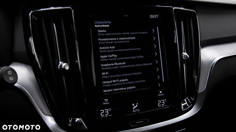 Volvo V60 B3 B Momentum Core - 26