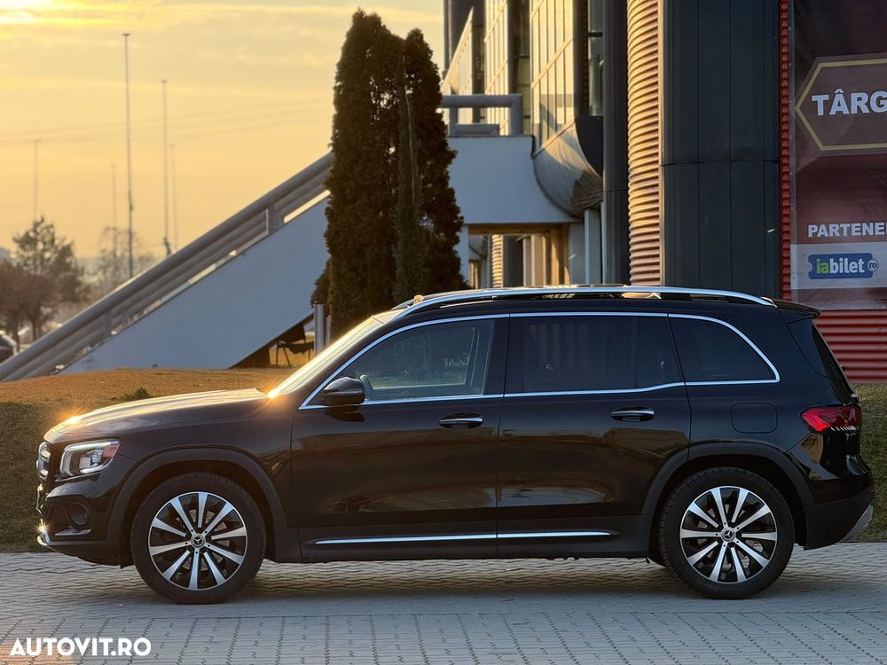 Mercedes-Benz GLB 250 4MATIC 8G-DCT EDITION 2022 - 6