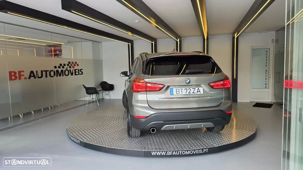 BMW X1 18 d sDrive Auto Line Sport - 16