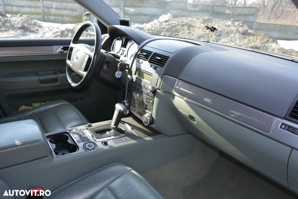 Volkswagen Touareg - 8