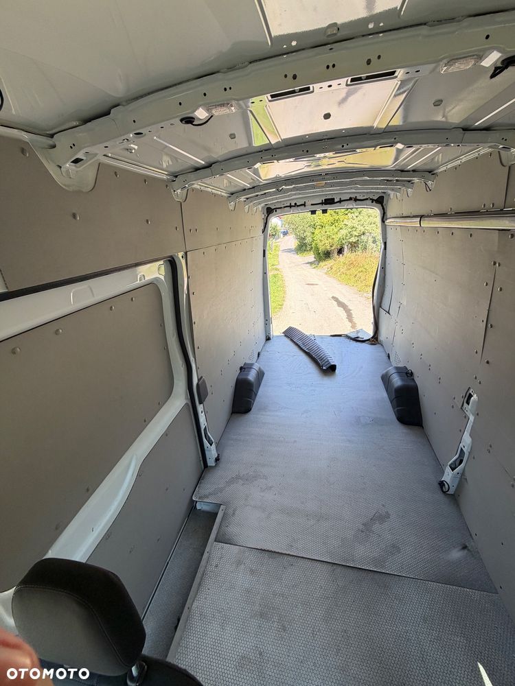 Ford Transit Kombi L3H3 Limited - 10