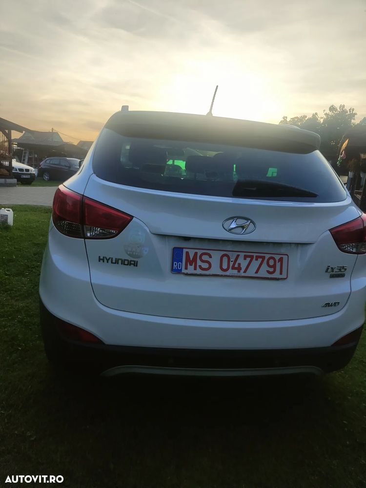Hyundai ix35 2.0 CRDI 4WD Comfort - 6