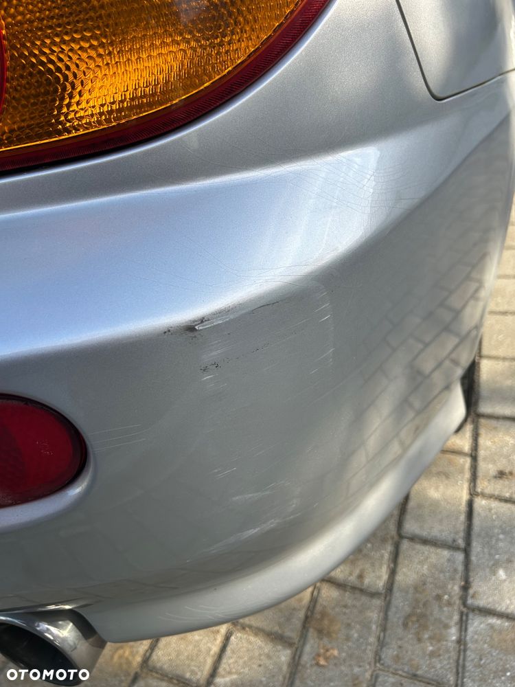 Hyundai Coupe 2.0 GL - 6