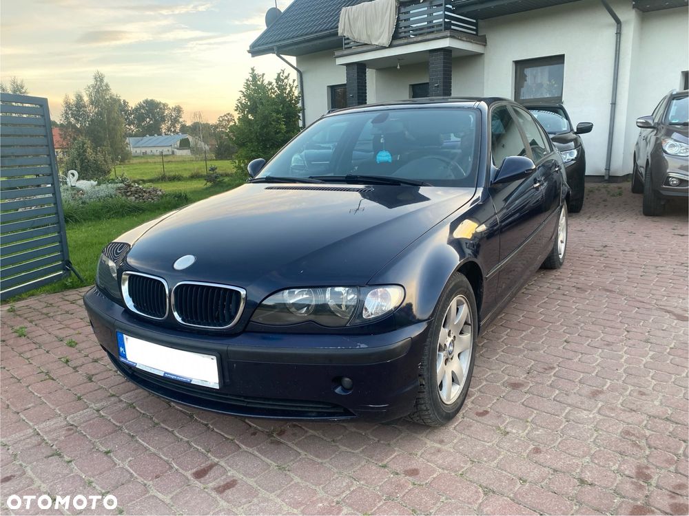 BMW Seria 3 318i - 1