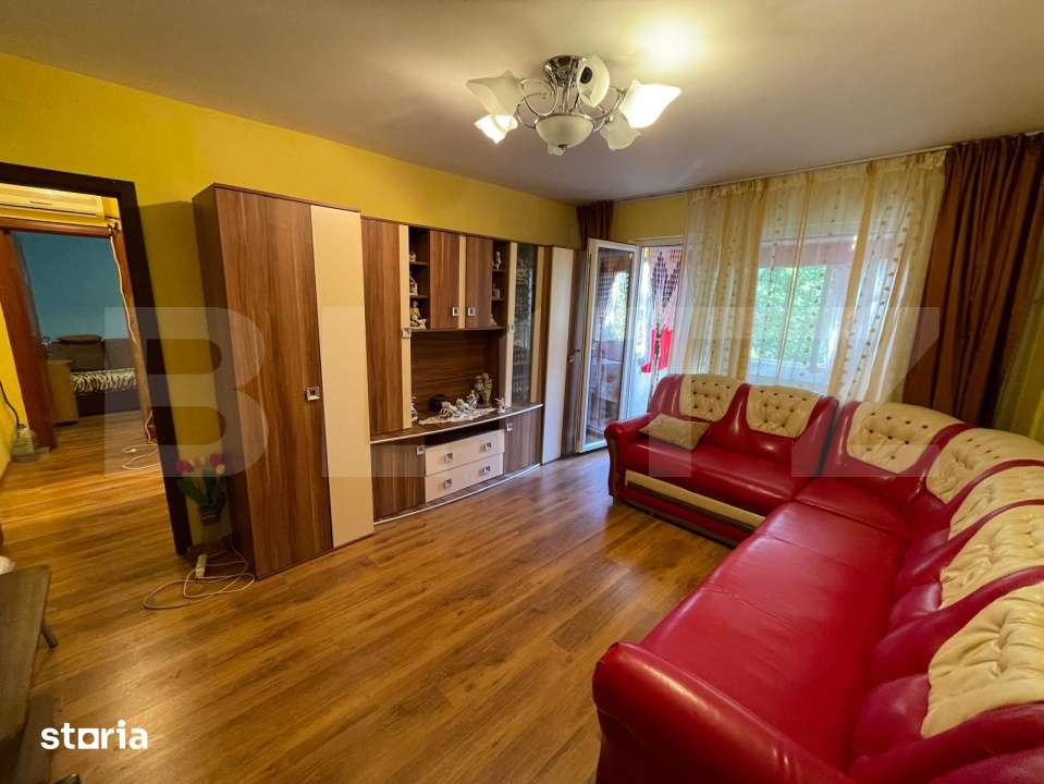 Apartament 3 camere semi, 53 mp , etaj 3, zona Cv 9-Cornitoiu — fotografia 1