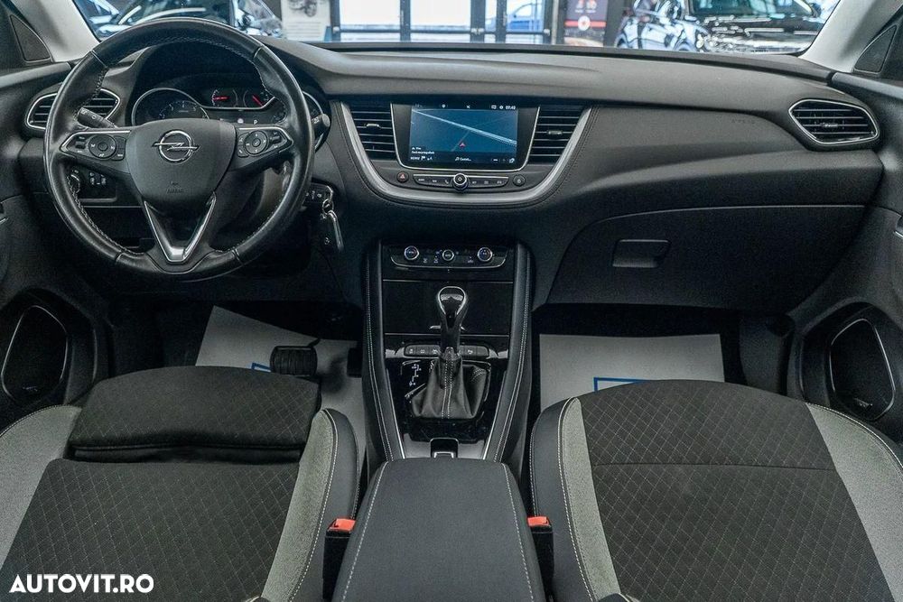 Opel Grandland X 1.2 Start/Stop Automatik INNOVATION - 26