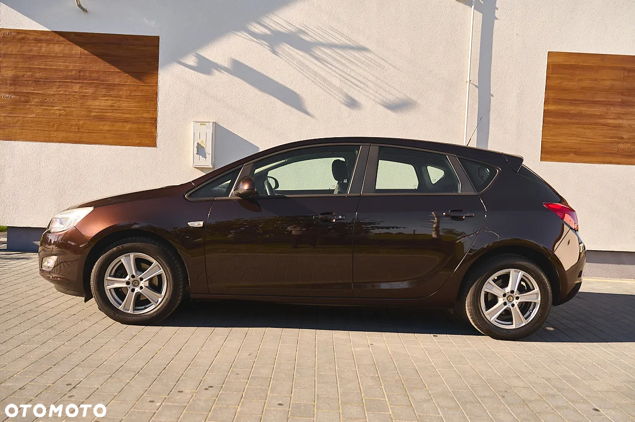 Opel Astra 1.4 EcoFLEX 150 Jahre - 13