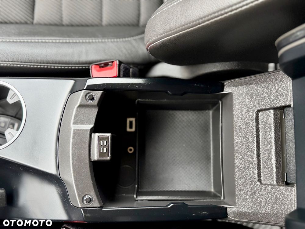 Ford Kuga 1.5 EcoBoost 2x4 Individual - 39