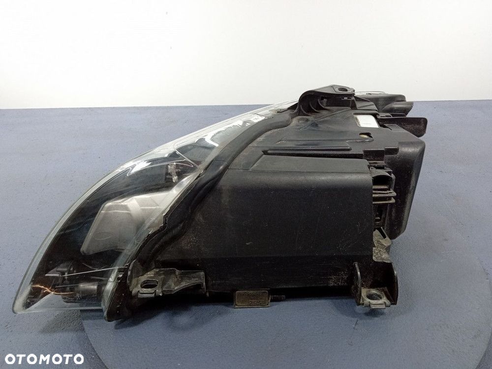 AUDI Q7 I 4L LIFT REFLEKTOR PRAWY XENON LED EU - 2