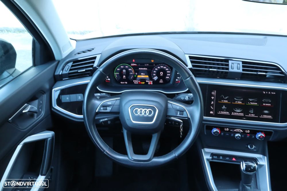 Audi Q3 45 TFSIe S tronic S line - 14