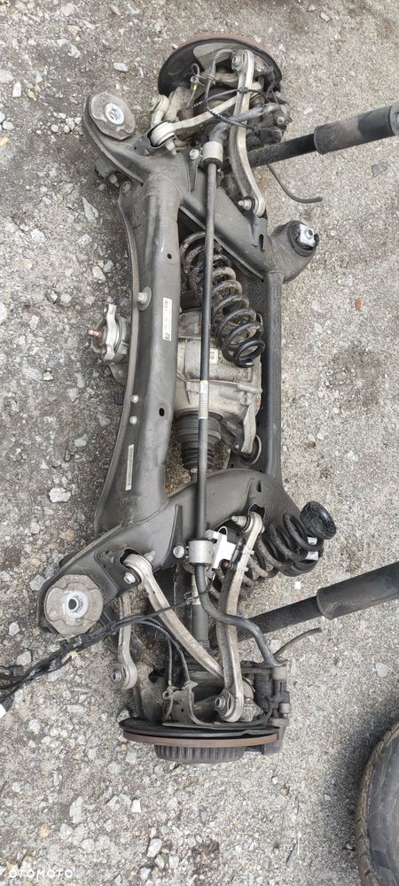 Mercedes W205 kombi kompletne zawieszenie tyl