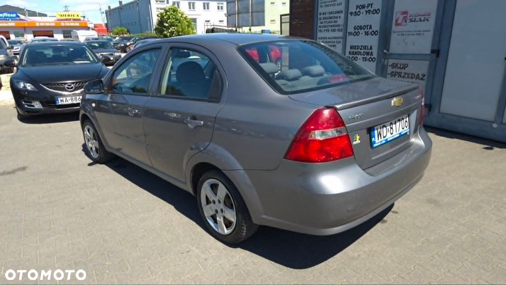 Chevrolet Aveo - 2