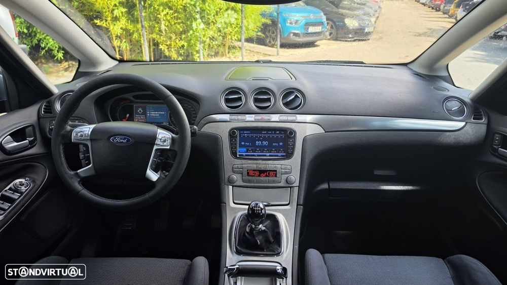 Ford S-Max 1.8 TDCi Trend 7L - 16