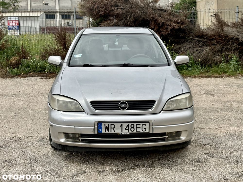 Opel Astra - 2