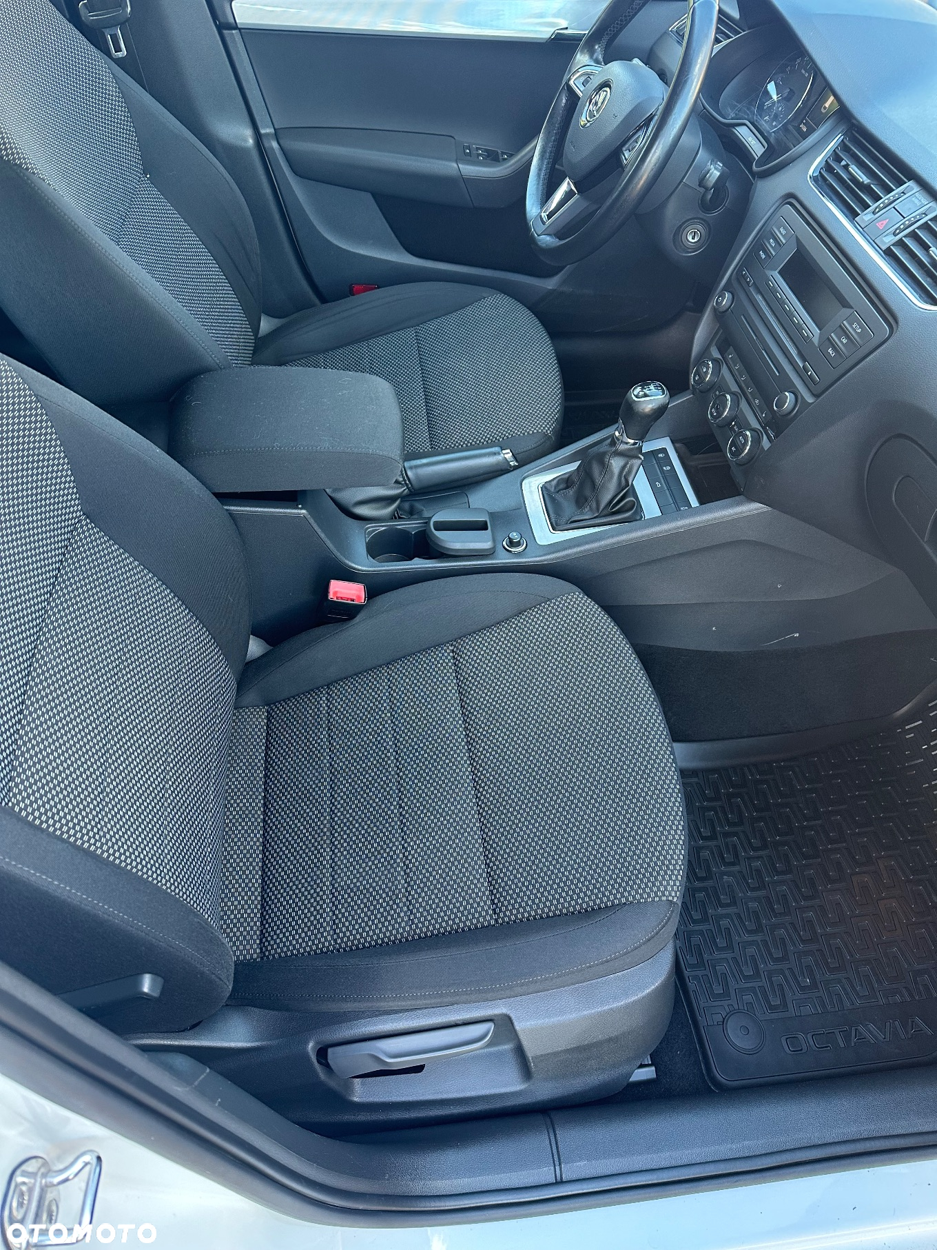 Skoda Octavia 1.6 TDI 4x4 Ambition - 16