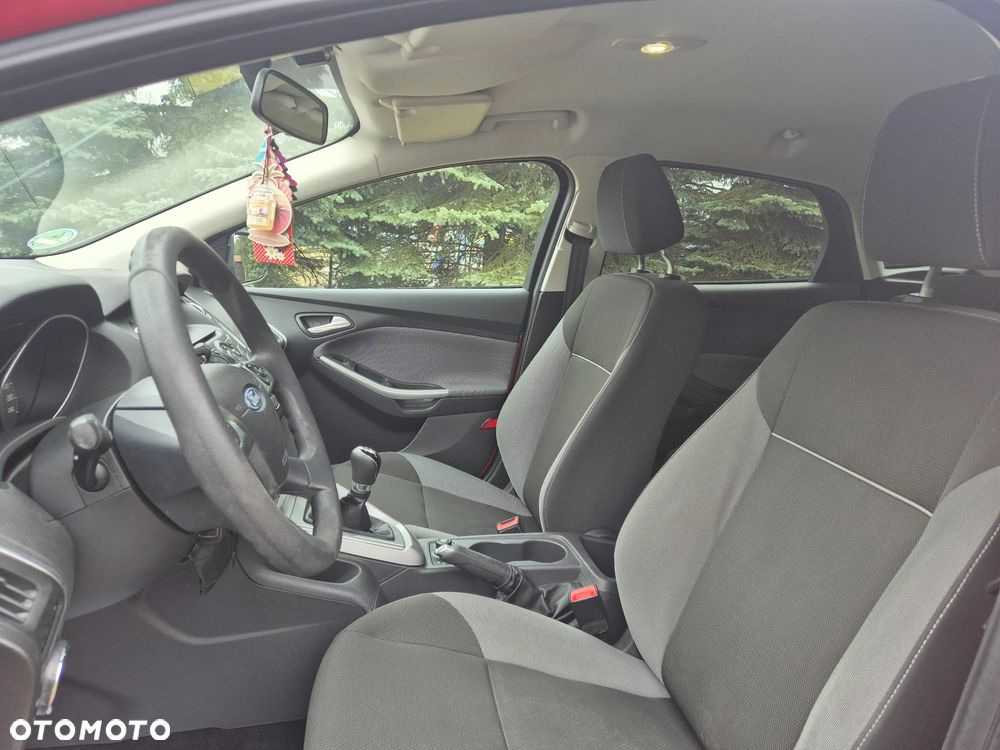 Ford Focus 1.6 TI-VCT Champions Edition - 12