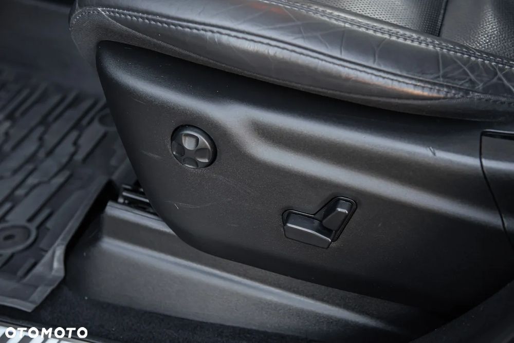 Jeep Grand Cherokee 3.0 CRD Summit - 32